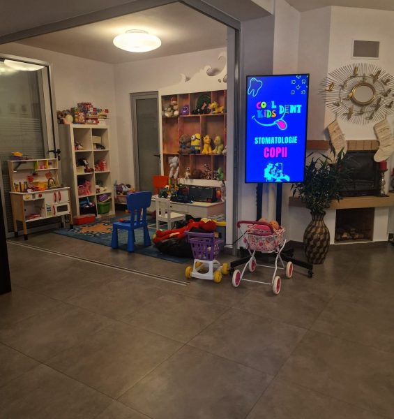 Reteaua Digitala DOOH Indoor - Cool Kids Dent